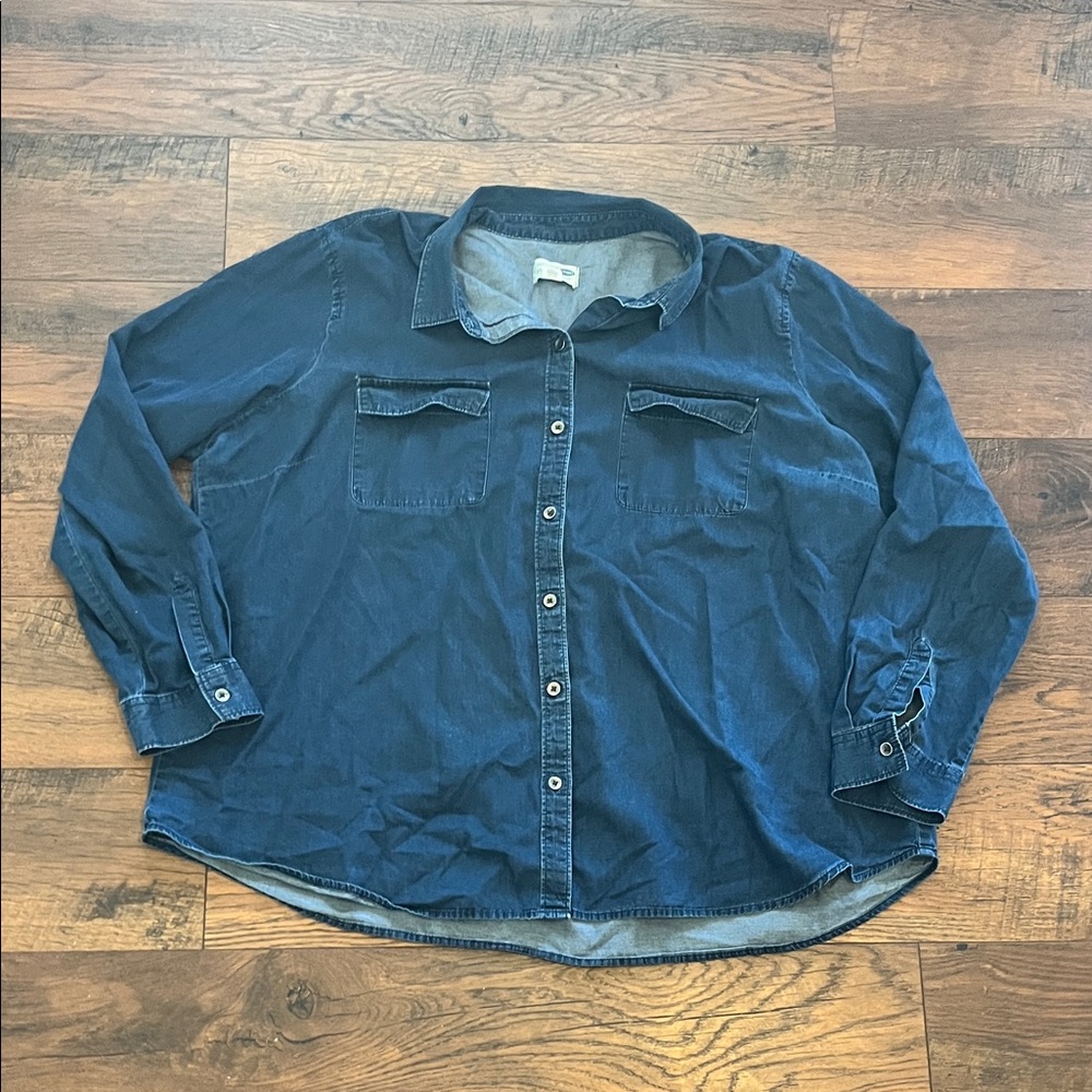 Old Navy Women’s XXL TTG Blue Denim Shirt